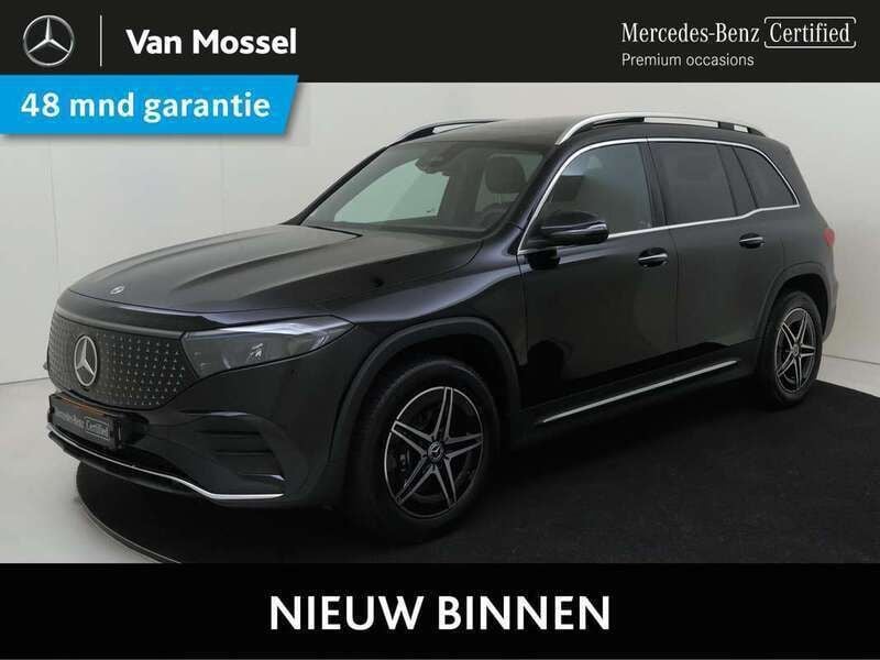 Zwart Gebruikt 2025 Mercedes EQB250+ AMG line SUV | € 46.945 (Super prijs) - Afbeelding 1/4