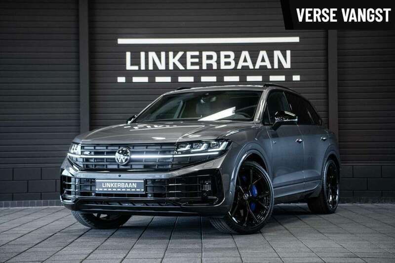 Grijs, metallic lak Nieuw 2025 VW Touareg R SUV | € 92.945 (Super prijs) - Afbeelding 1/3