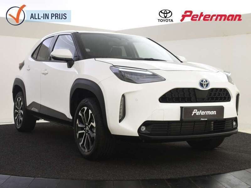 Wit Gebruikt 2024 Toyota Yaris Cross Edition SUV | € 29.499 (Eerlijke prijs) - Afbeelding 1/4