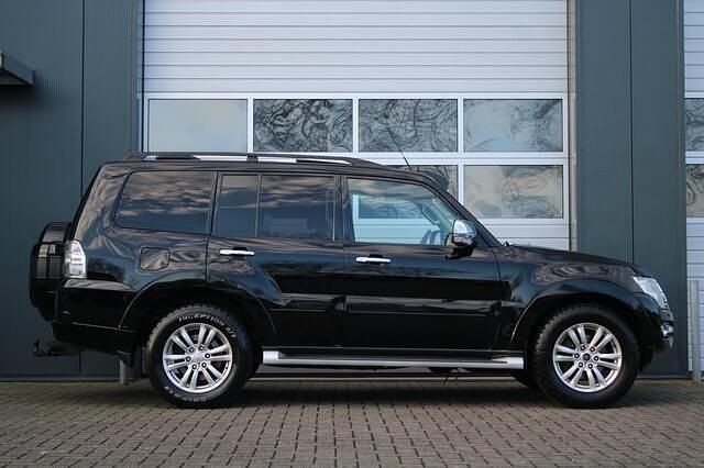 Occasion Mitsubishi Pajero 190 PK (139 kW) 2016 Zwart SUV