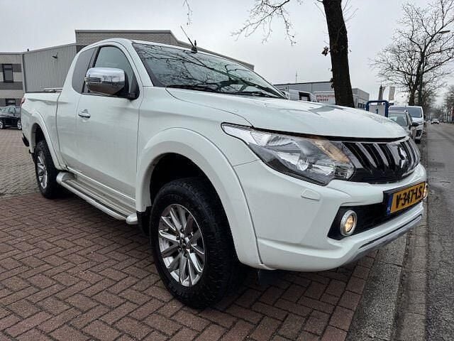 Occasion Mitsubishi L200 Intense 181 PK (133 kW) 2018 Wit Pickup