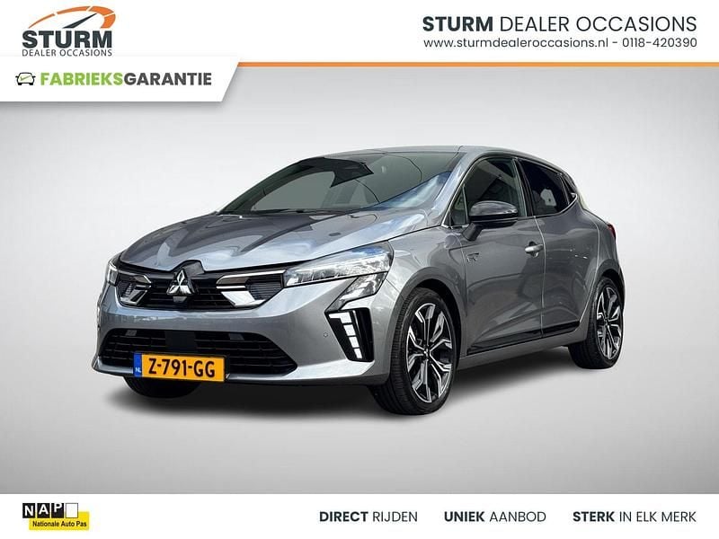 Grijs Gebruikt 2024 Mitsubishi Colt Edition Hatchback | € 24.350 (Iets duurder) - Afbeelding 1/4
