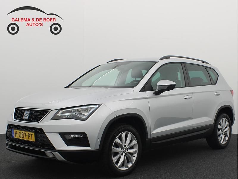 Grijs Gebruikt 2020 Seat Ateca Business SUV | € 22.739 (Goede deal) - Afbeelding 1/4