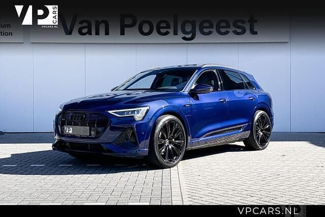 Navarrablauw metallic Gebruikt 2022 Audi e-tron S-Line SUV | € 41.900 (Eerlijke prijs) - Afbeelding 1/4