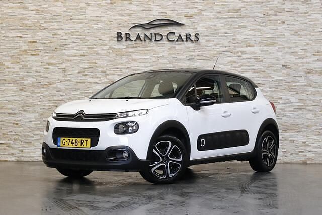 Wit Occasion 2019 Citroën C3 Feel Hatchback | € 9.450 (Eerlijke prijs) - Afbeelding 1/4