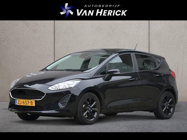 Zwart Gebruikt 2019 Ford Fiesta Trend Hatchback | € 10.445 (Goede deal) - Afbeelding 1/4