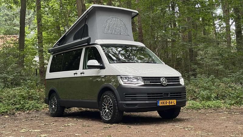 Groen Gebruikt 2019 VW T6.1 Van | € 60.000 - Afbeelding 1/4