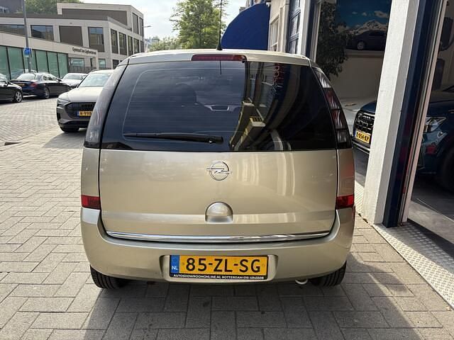 Afbeelding 4/4