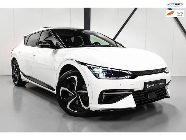 Wit (metallic) Gebruikt 2021 Kia EV6 GT-Line SUV | € 29.950 (Eerlijke prijs) - Afbeelding 1/4
