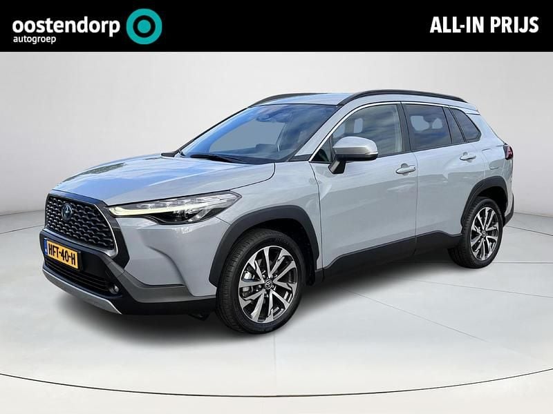 Grijs Gebruikt 2023 Toyota Corolla Cross SUV | € 33.945 (Eerlijke prijs) - Afbeelding 1/4