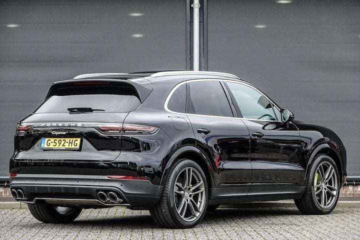 Occasion Porsche Cayenne Sport 462 PK (339 kW) 2019 Zwart SUV
