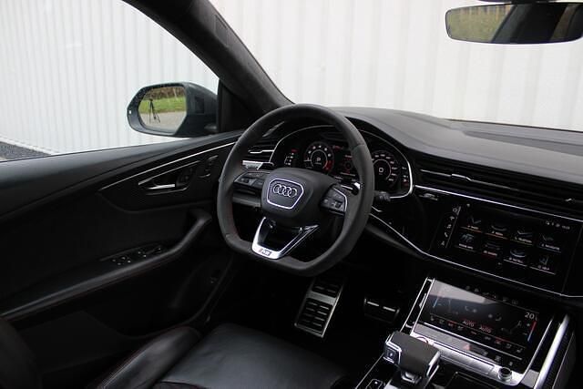 Zwart Gebruikt 2020 Audi RS Q8 Comfort SUV | € 89.950 (Duur) - Afbeelding 1/4