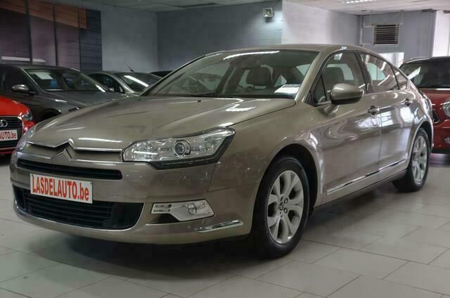 Beige Gebruikt 2012 Citroën C5 Exclusive Sedan | € 8.990 (Iets duurder) - Afbeelding 1/4