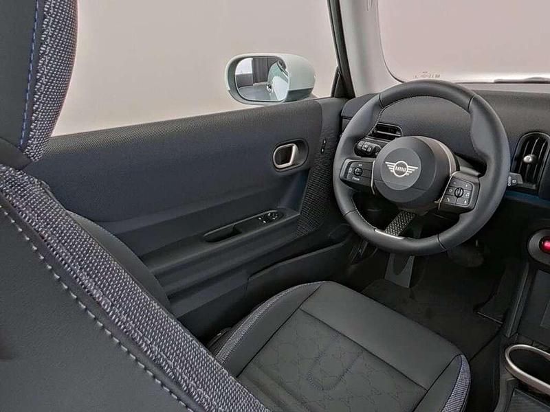 Nieuw Mini Cooper Classic 114 kW (156 PK) 2025 Groen Hatchback