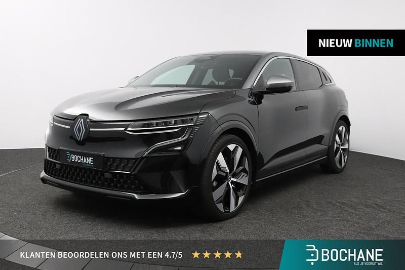 Twotone noir etoilé / gris sc Gebruikt 2022 Renault Megane E-Tech Techno Hatchback | € 25.500 (Eerlijke prijs) - Afbeelding 1/4