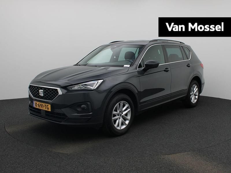 Grijs Gebruikt 2021 Seat Tarraco Style SUV | € 29.900 (Eerlijke prijs) - Afbeelding 1/4