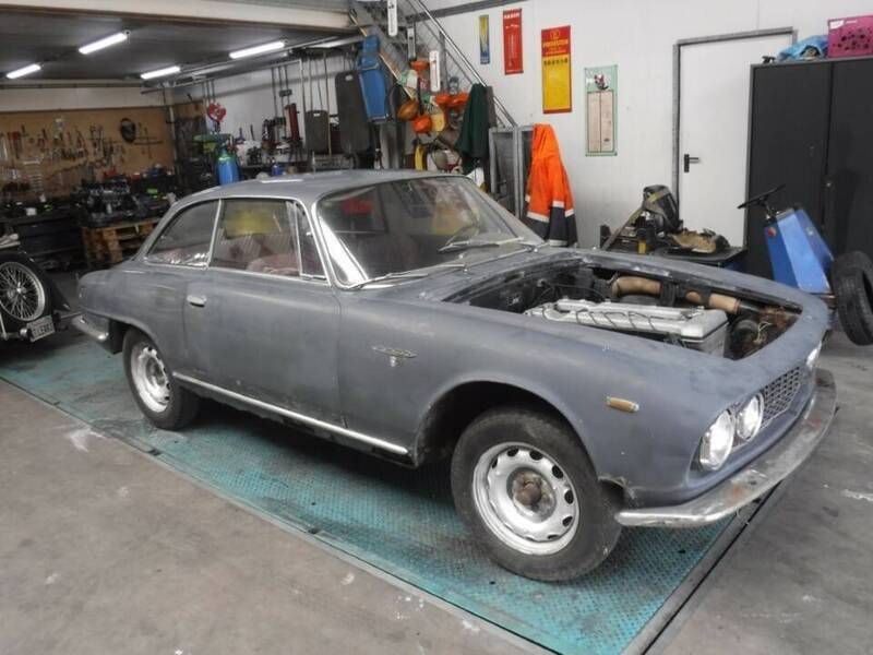 Grijsgrey Gebruikt 1962 Alfa Romeo 2600 Sprint Coupé | € 22.500 - Afbeelding 1/4