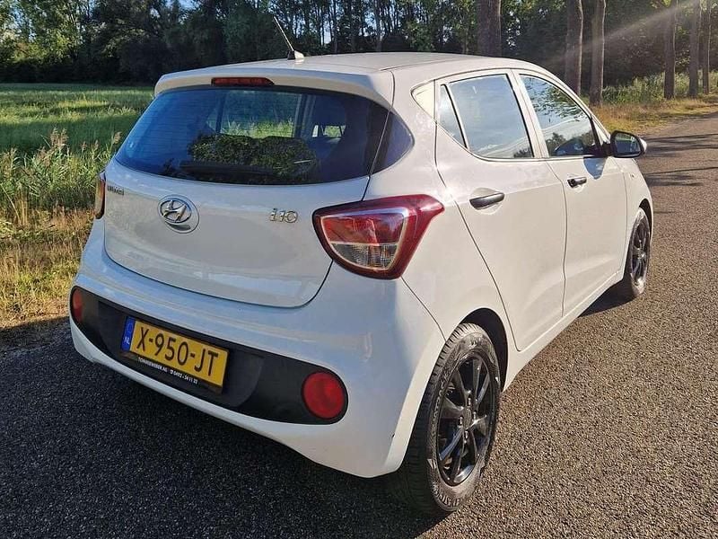 Occasion Hyundai i10 67 PK (49 kW) 2017 Wit Hatchback