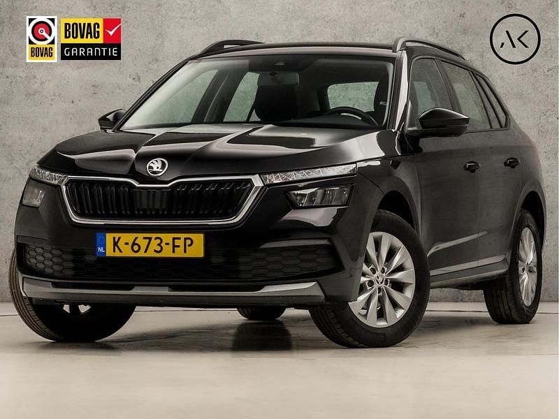 Zwart Gebruikt 2020 Skoda Kamiq Sport SUV | € 17.445 (Eerlijke prijs) - Afbeelding 1/4