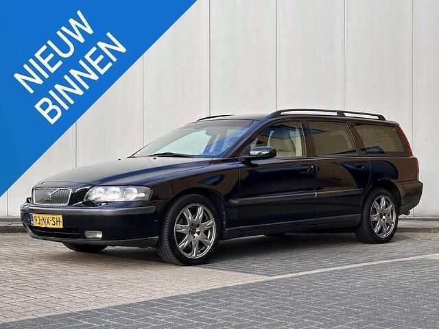Zwart Gebruikt 2004 Volvo V70 Stationwagen | € 1.999 (Eerlijke prijs) - Afbeelding 1/4