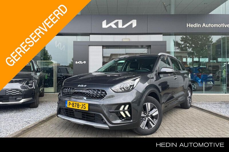 Grijs, metallic lak Gebruikt 2022 Kia Niro SUV | € 26.950 (Goede deal) - Afbeelding 1/4