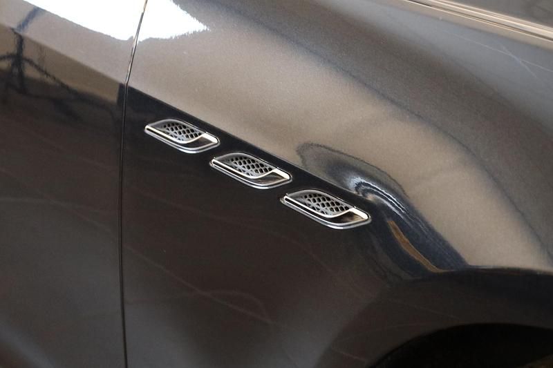 Occasion Maserati Ghibli 349 PK (256 kW) 2020 Zwart Sedan