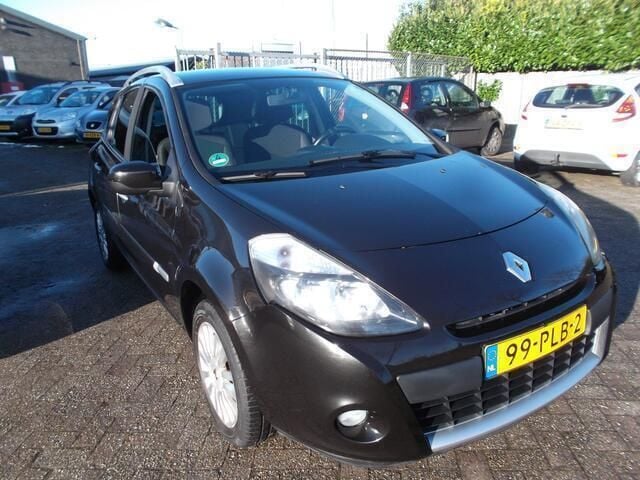 Zwart Gebruikt 2011 Renault Clio GrandTour Collection Stationwagen | € 4.950 (Duur) - Afbeelding 1/4