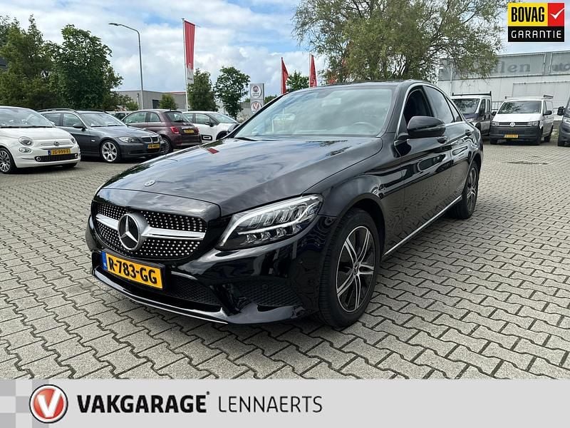 Zwart Gebruikt 2020 Mercedes C180 Business Sedan | € 26.995 (Eerlijke prijs) - Afbeelding 1/4