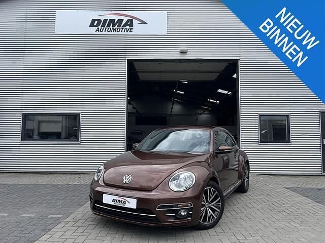 Bruin Gebruikt 2016 VW Beetle Exclusive Hatchback | € 16.750 (Iets duurder) - Afbeelding 1/4