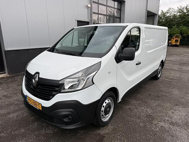 Wit Gebruikt 2018 Renault Trafic Van | € 8.450 (Goede deal) - Afbeelding 1/4