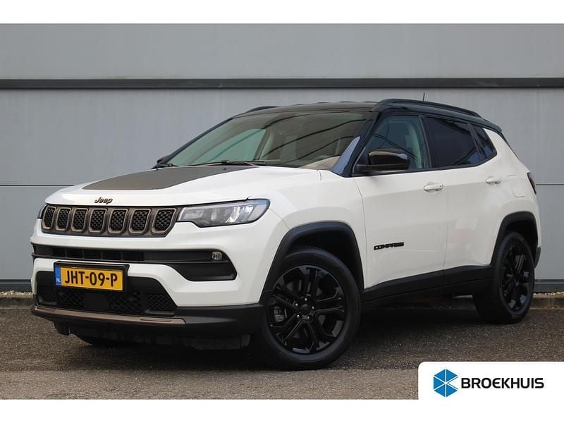 Wit Gebruikt 2022 Jeep Compass Limited SUV | € 26.645 - Afbeelding 1/4