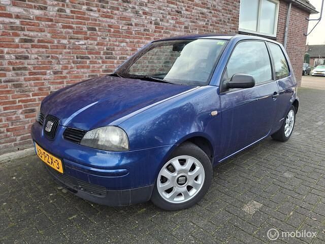 Blauw Occasion 2001 Seat Arosa Hatchback | € 1.500 (Duur) - Afbeelding 1/4