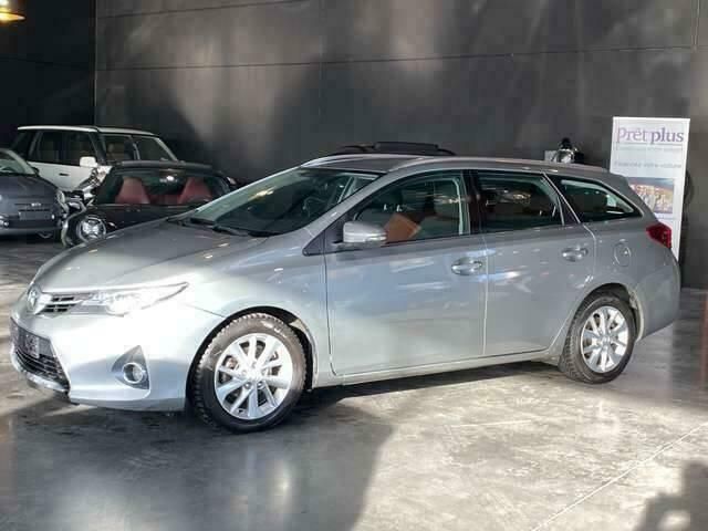 Occasion Toyota Auris Active 88 PK (64 kW) 2013 Grijs Stationwagen