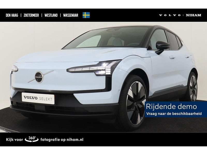 Blauw Gebruikt 2025 Volvo EX30 Performance SUV | € 47.890 - Afbeelding 1/4