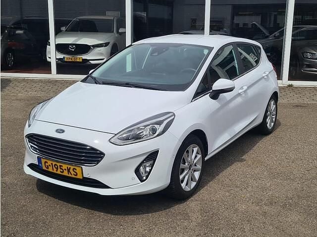 Wit Gebruikt 2019 Ford Fiesta Titanium Hatchback | € 11.500 (Super prijs) - Afbeelding 1/4
