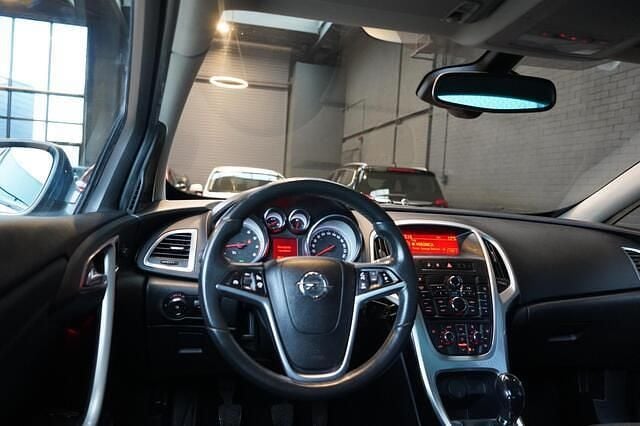 Occasion Opel Astra GTC Sport 140 PK (102 kW) 2012 Grijs Hatchback