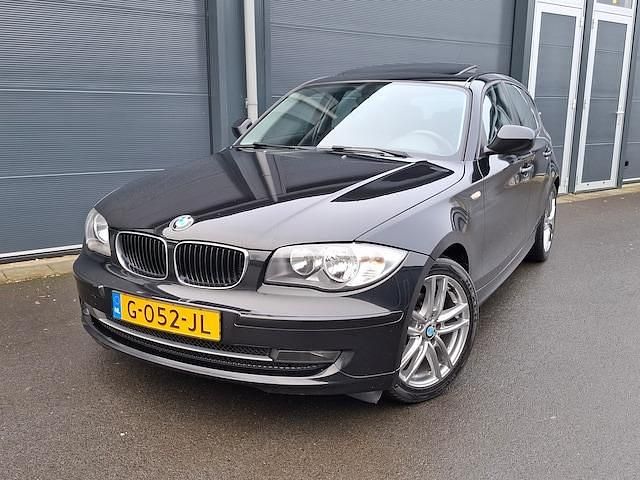 Occasion BMW 116 Efficient Dynamics 122 PK (89 kW) 2011 Zwart Hatchback