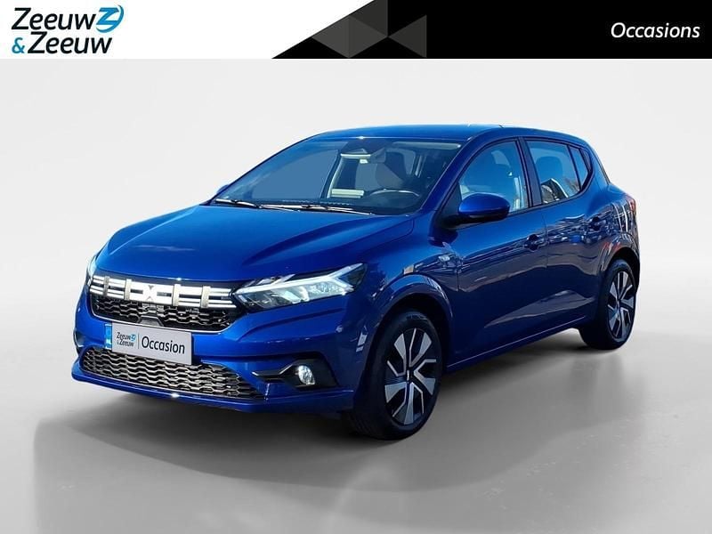 Blauw Occasion 2024 Dacia Sandero Expression Hatchback | € 17.935 (Eerlijke prijs) - Afbeelding 1/4