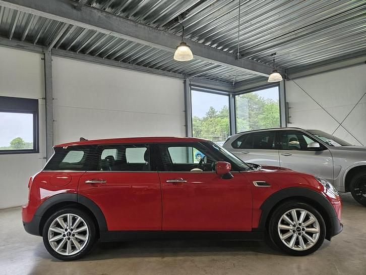 Occasion Mini Cooper Clubman Business 136 PK (100 kW) 2021 Rood Stationwagen