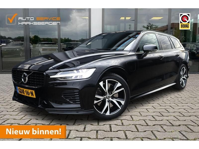 Zwart Gebruikt 2021 Volvo V60 R-Design Stationwagen | € 24.900 (Eerlijke prijs) - Afbeelding 1/4