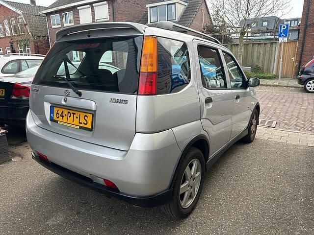 Occasion Suzuki Ignis Exclusive 99 PK (72 kW) 2004 Grijs Hatchback