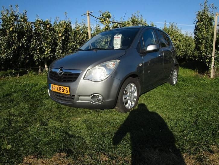 Occasion Opel Agila 93 PK (68 kW) 2012 Hatchback