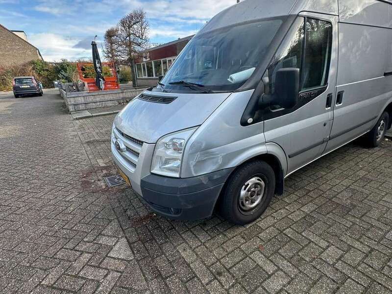 Grijs Gebruikt 2013 Ford Transit Van | € 4.250 - Afbeelding 1/4