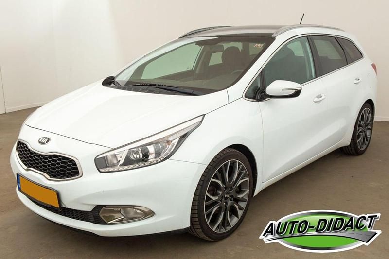 Occasion Kia Ceed 2015 Wit Hatchback