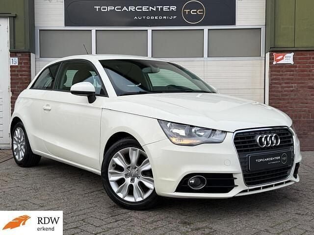 Wit Gebruikt 2011 Audi A1 Ambition Hatchback | € 5.199 (Goede deal) - Afbeelding 1/4