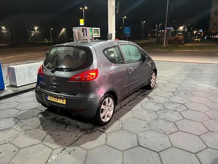 Gebruikt 2007 Mitsubishi Colt | € 1.499 - Afbeelding 1/4