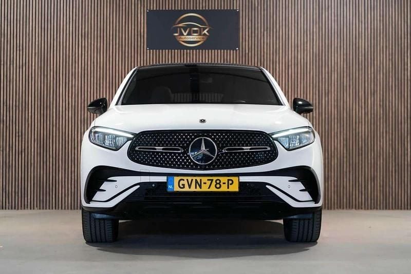 Occasion Mercedes GLC300e AMG line 204 PK (150 kW) 2024 Wit Coupé