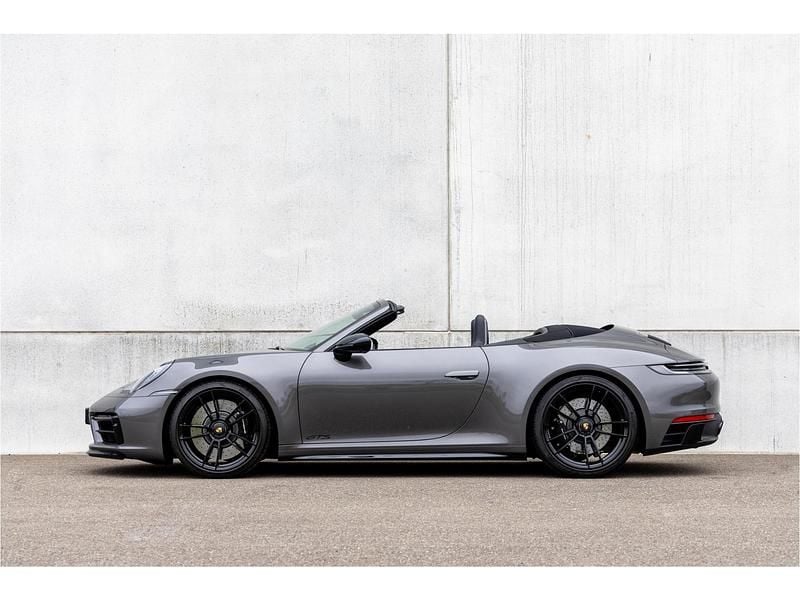 Occasion Porsche 911 Carrera 4 Cabriolet 481 PK (353 kW) 2024 Grijs (metallic) Cabriolet