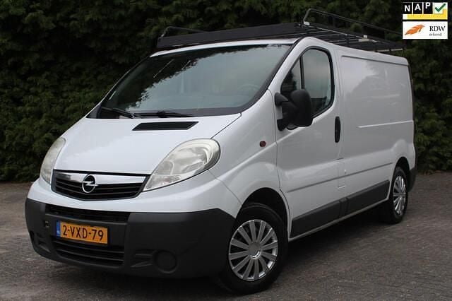 Wit Gebruikt 2012 Opel Vivaro Van | € 5.495 (Eerlijke prijs) - Afbeelding 1/4