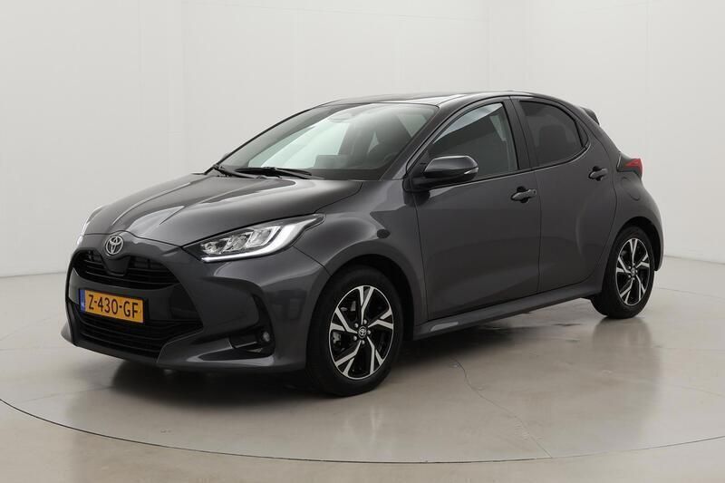 Gebruikt 2024 Toyota Yaris Hybrid Edition | € 24.750 (Super prijs) - Afbeelding 1/1